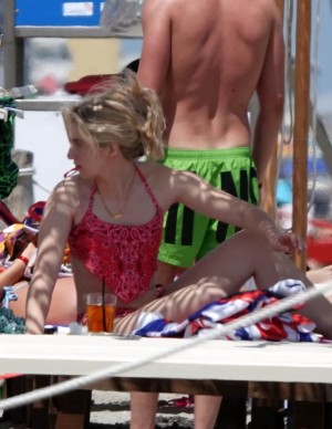 photos Anais Gallagher