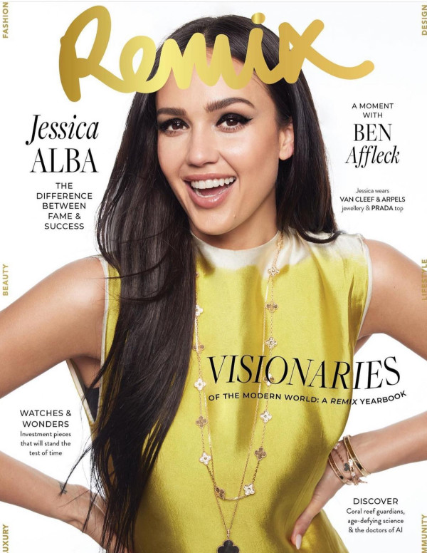 Jessica Alba dans Remix magazine