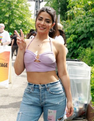 Emeraude Toubia à la New York City Pride 2023