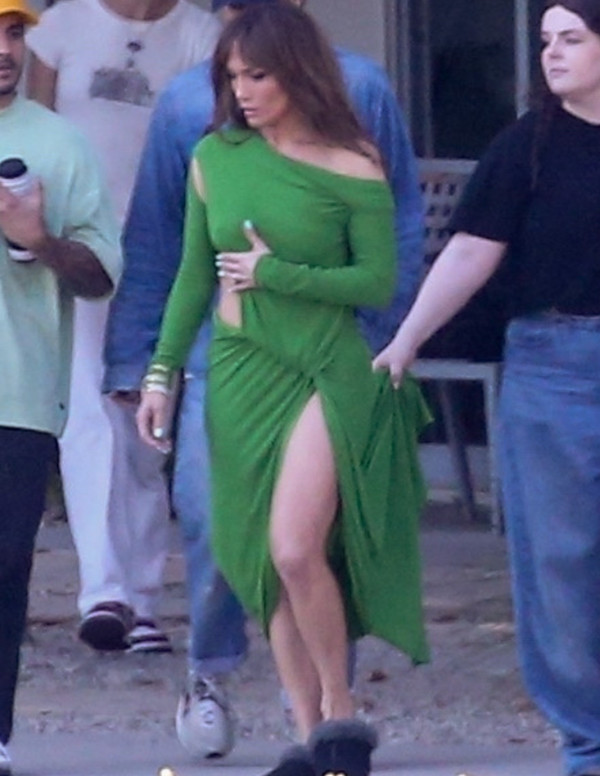 Jennifer Lopez en shooting à Hollywood Hills