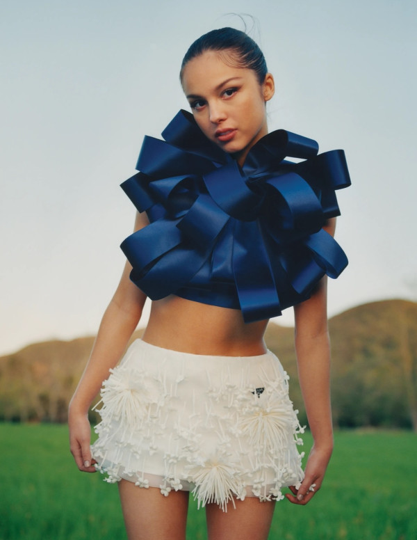 Olivia Rodrigo dans Vogue magazine