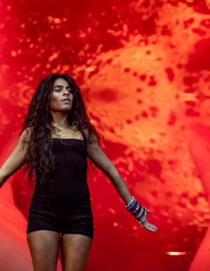 photos Jessie Reyez