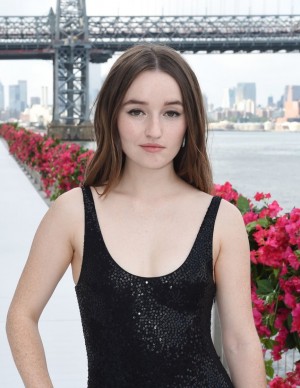 photos Kaitlyn Dever