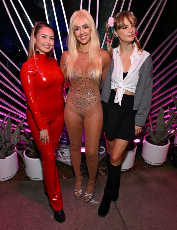 Jessica Alba à la soirée Halloween Casamigos à Los Angeles