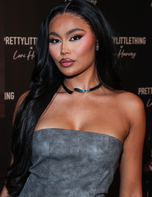 Ella Thomas à la soirée PrettyLittleThing X Lori Harvey