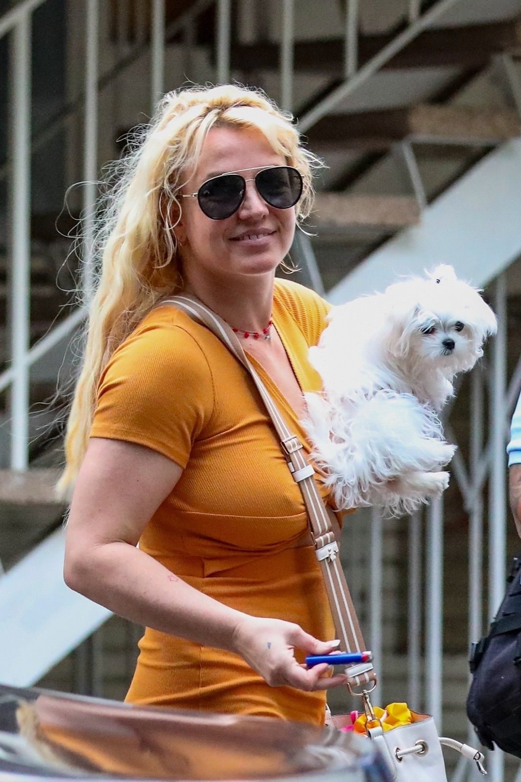 Britney Spears, libérée de sa tutelle, dîne au Château Marmont à Los Angeles