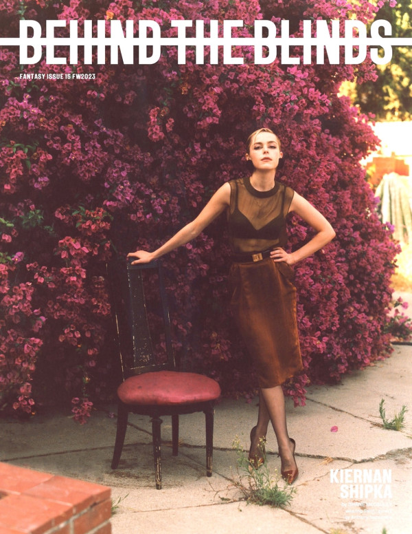 Kiernan Shipka dans Behind The Blinds Magazine