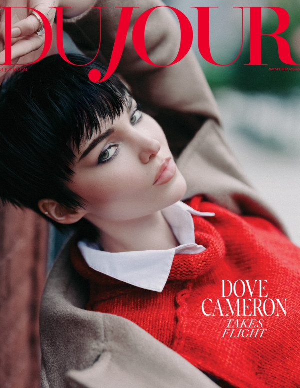 Dove Cameron dans DuJour Magazine