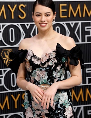 Amber Midthunder aux Emmy Awards à Los Angeles