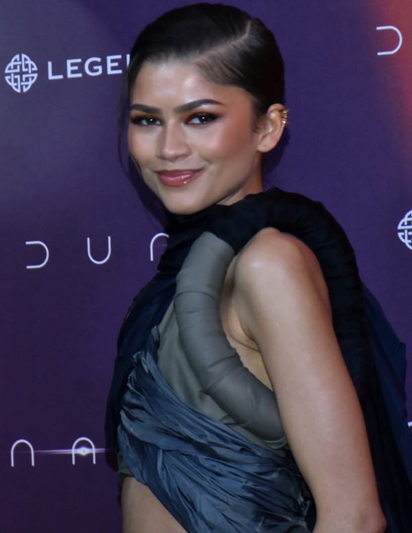 Zendaya, une déesse égyptienne à la première de Dune : Part Two à Mexico