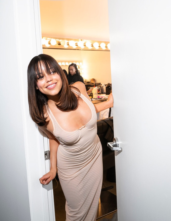 shooting Jenna Ortega pour Vanity Fair 2024 Hollywood Issue