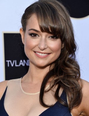 photos Milana Vayntrub