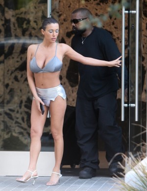 photos Bianca Censori