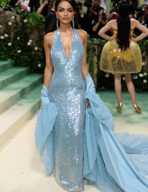 photos Rachel Zegler