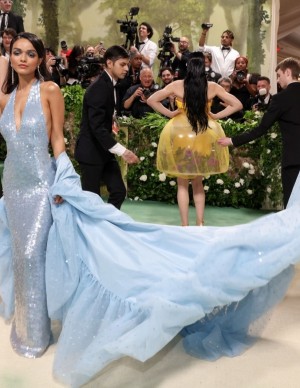 photos Rachel Zegler