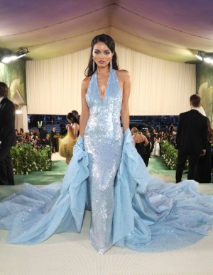 photos Rachel Zegler