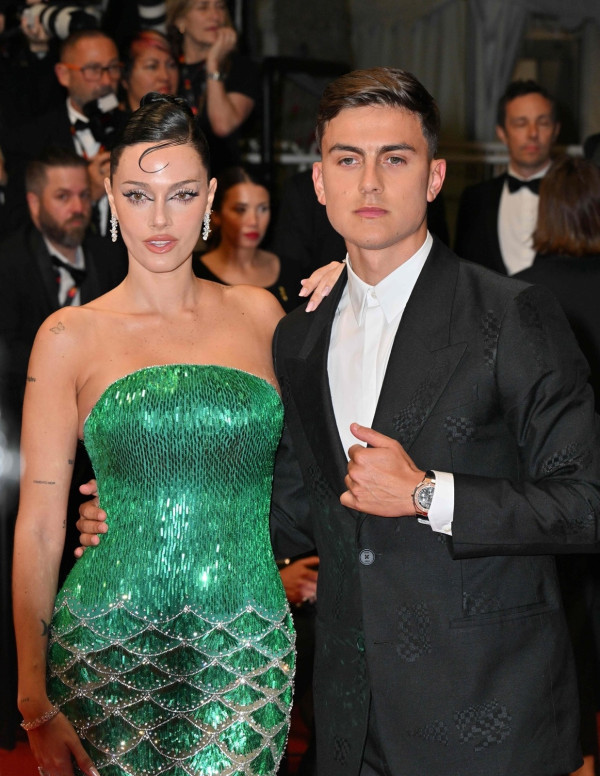 Oriana Sabatini en soirée du festival de Cannes