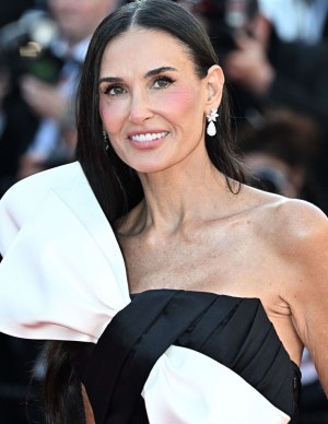 Demi Moore à la cérémonie de clôture du 77ème festival de Cannes