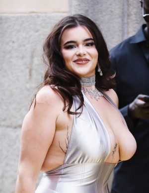 photos Barbie Ferreira