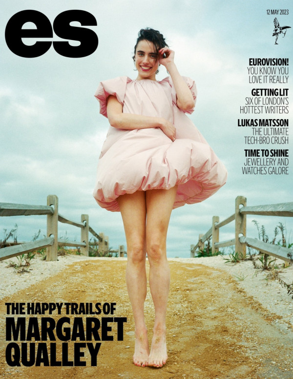 Margaret Qualley dans ES Magazine : Un Conte de Fées Moderne