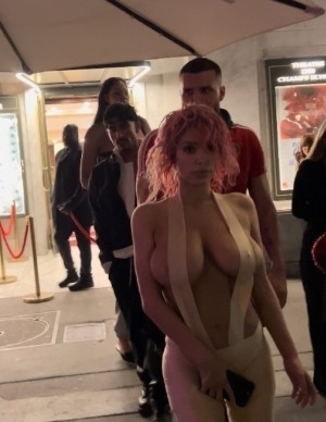 photos Bianca Censori