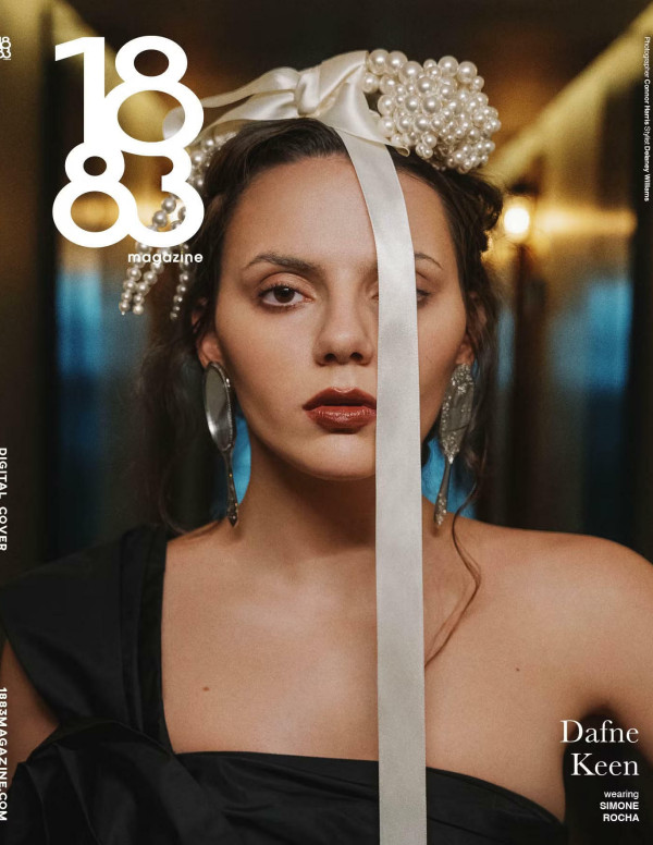 Dafne Keen : l'élégance incarnée dans 1883 Magazine