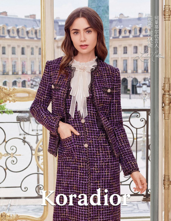 Lily Collins en shooting pour Koradior, collection automne 2024