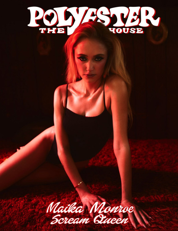 Maika Monroe dans Polyester Magazine
