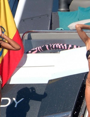 photos Eiza González