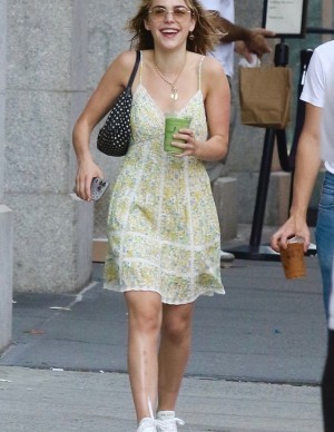 photos Kiernan Shipka