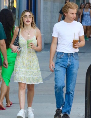 photos Kiernan Shipka