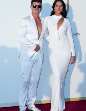 photos April Love Geary