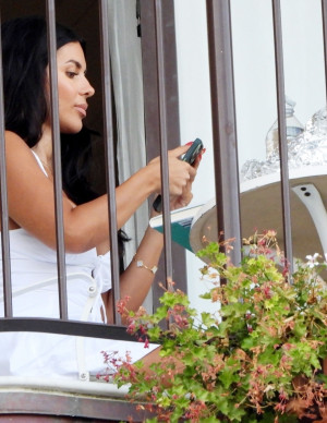 photos Ekin-Su Culculoglu