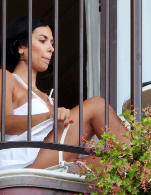 photos Ekin-Su Culculoglu