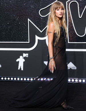 photos Victoria De Angelis