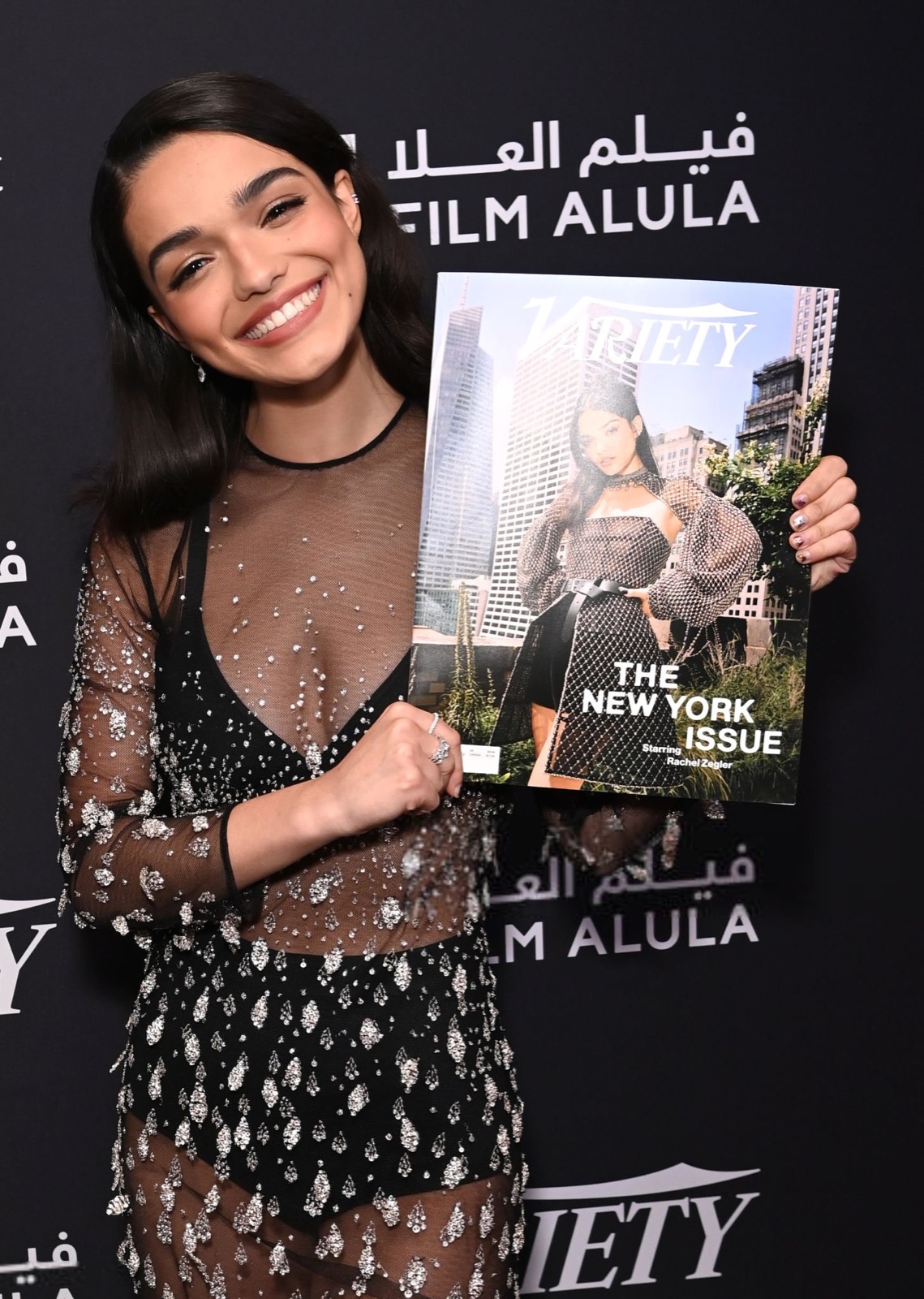 Rachel Zegler, quand la transparence devient une déclaration de mode