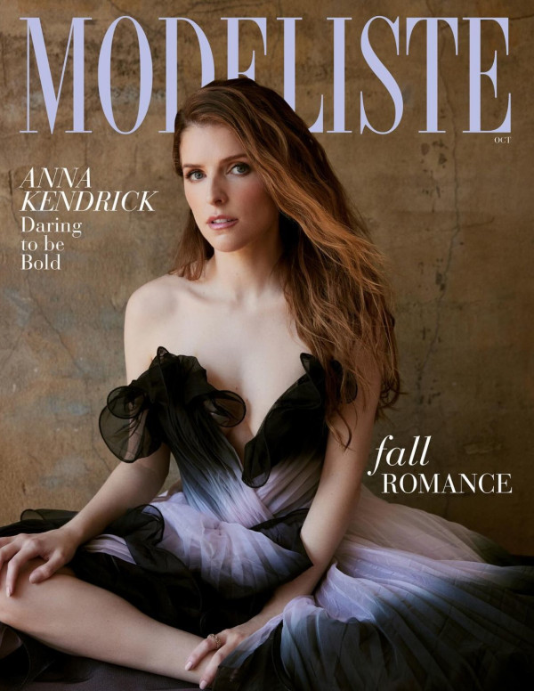 Anna Kendrick : L'élégance désinvolte entre romantisme et doute stylistique