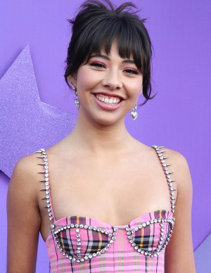 Xochitl Gomez illumine la première du Guts World Tour d'Olivia Rodrigo
