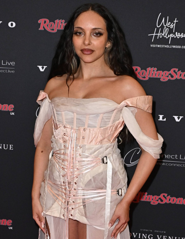 Jade Thirlwall rayonne aux Rolling Stone UK Awards à Londres