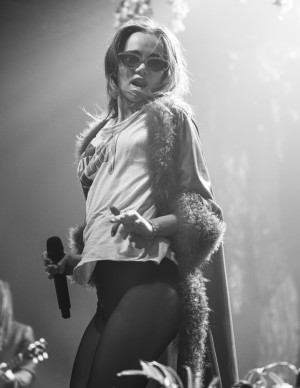 photos Suki Waterhouse