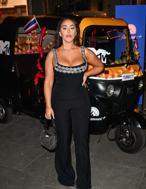 photos Sophie Kasaei