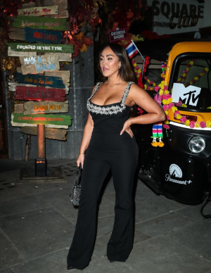 photos Sophie Kasaei