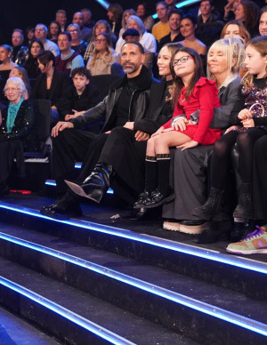 photos Holly Willoughby