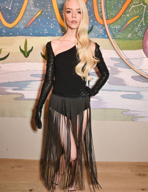 photos Anya Taylor-Joy