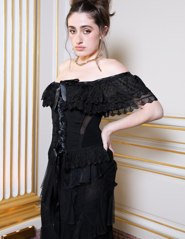 Rachel Sennott: La Nuit Noire de Tiffany à Paris