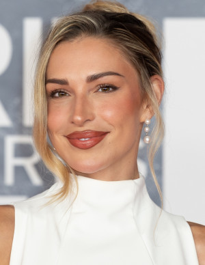 photos Zara McDermott