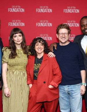 photos Milana Vayntrub