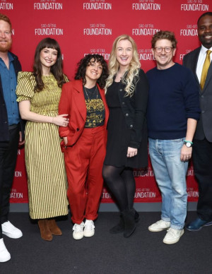 photos Milana Vayntrub