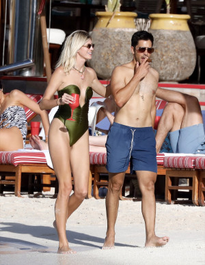 photos Devon Windsor