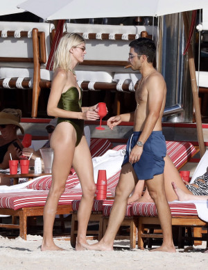 photos Devon Windsor